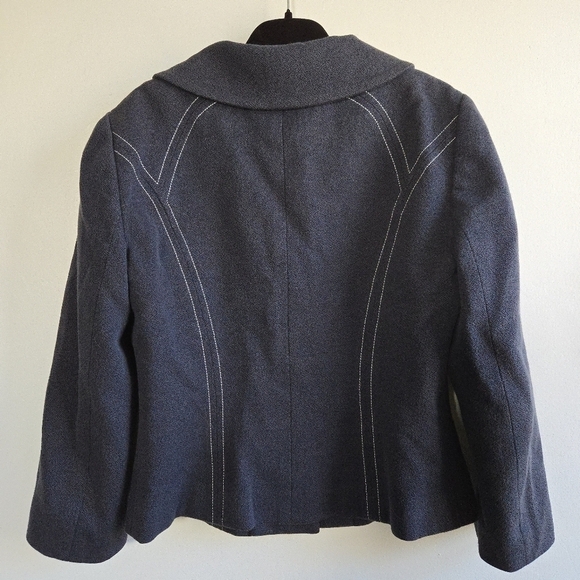 New CAROLINA HERRERA 3/4 Sleeve Gray/White Evening Jacket NWOT Size Petite - Picture 7 of 8